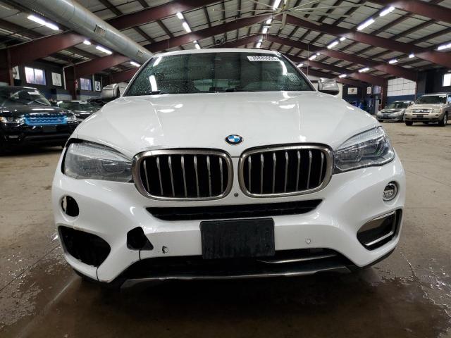 5UXKU2C58K0Z63987 - 2019 BMW X6 XDRIVE35I WHITE photo 5