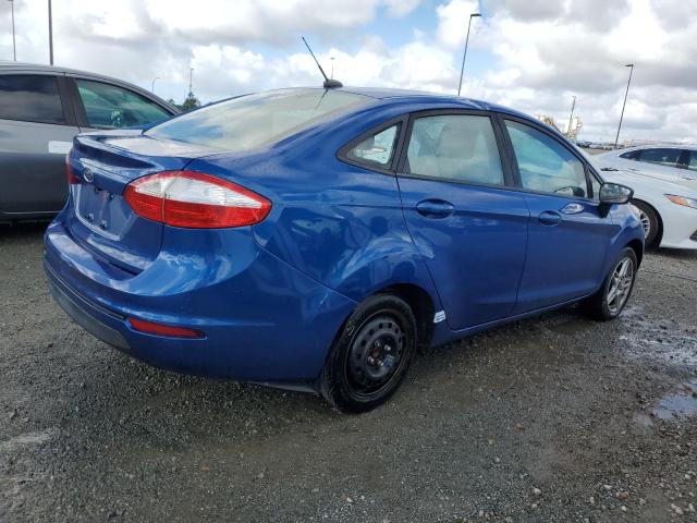 3FADP4BJ4JM115344 - 2018 FORD FIESTA SE BLUE photo 3