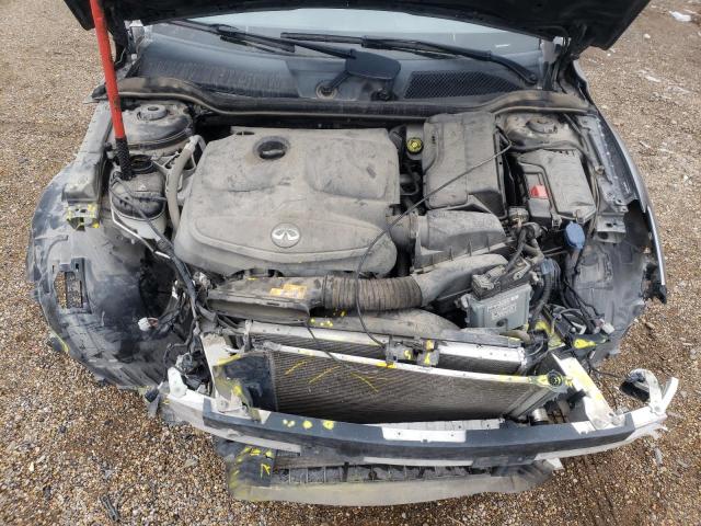 SJKCH5CPXJA057682 - 2018 INFINITI QX30 BASE SILVER photo 12