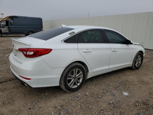 5NPE24AF1GH330589 - 2016 HYUNDAI SONATA SE WHITE photo 3