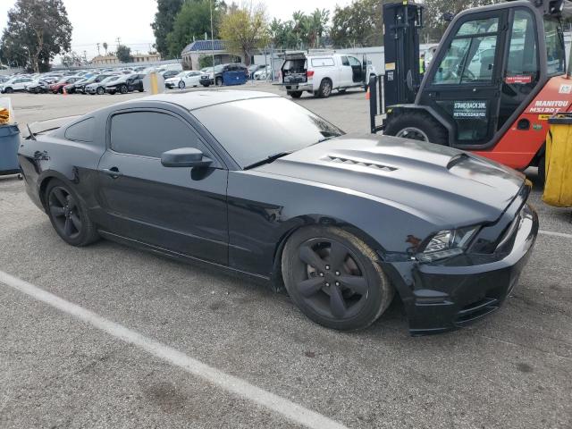 1ZVBP8AM5D5259612 - 2013 FORD MUSTANG BLACK photo 4