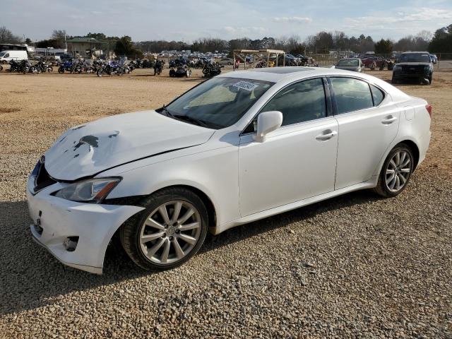 JTHBK262X85075308 - 2008 LEXUS IS 250 WHITE photo 1