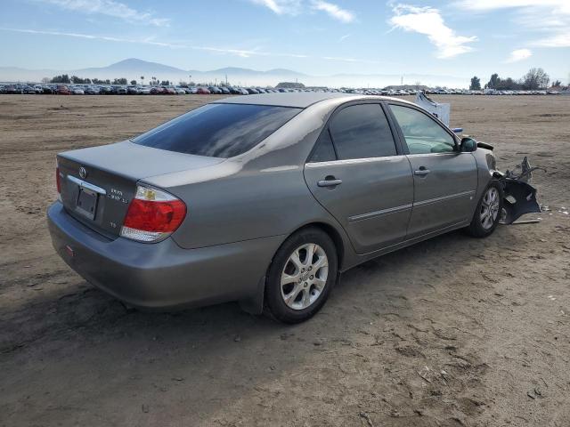 4T1BF32K25U593055 - 2005 TOYOTA CAMRY LE GRAY photo 3