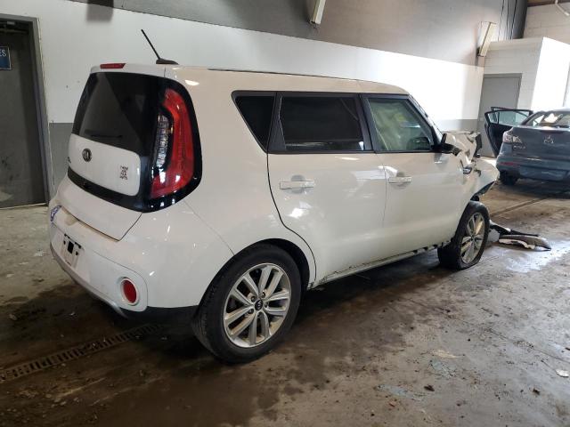 KNDJP3A5XJ7899860 - 2018 KIA SOUL + WHITE photo 3