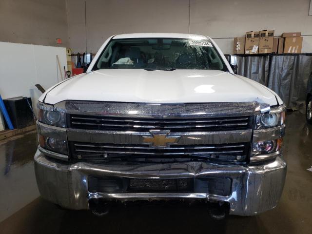 1GC2KUE85FZ524015 - 2015 CHEVROLET SILVERADO K2500 HEAVY DUTY WHITE photo 5