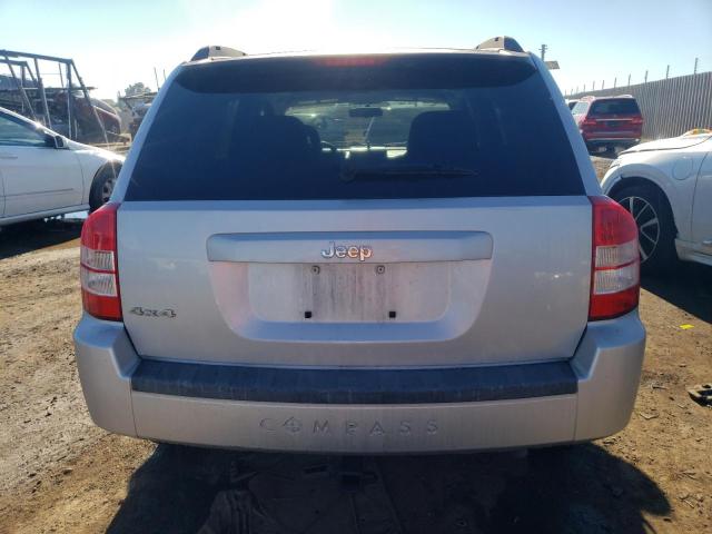 1J8FF47W07D597706 - 2007 JEEP COMPASS SILVER photo 6