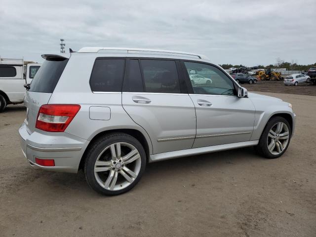 WDCGG8HB8CF766584 - 2012 MERCEDES-BENZ GLK 350 4MATIC SILVER photo 3