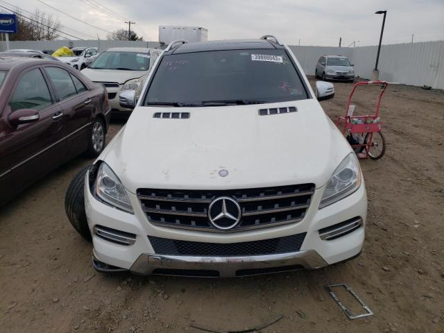 4JGDA5HB3DA172164 - 2013 MERCEDES-BENZ ML 350 4MATIC WHITE photo 5