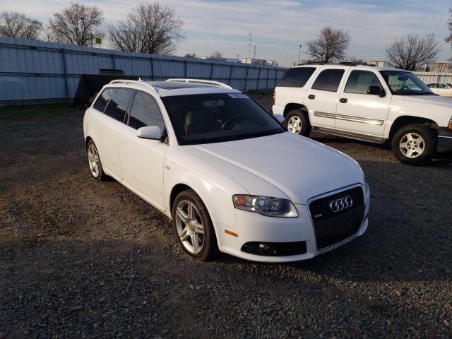 WAUKF98E88A116318 - 2008 AUDI A4 2.0T AVANT QUATTRO WHITE photo 4