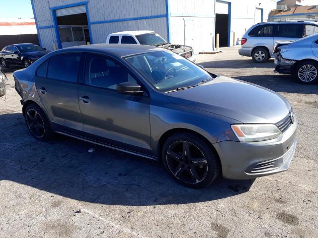 3VW2K7AJ4DM369253 - 2013 VOLKSWAGEN JETTA BASE CHARCOAL photo 4