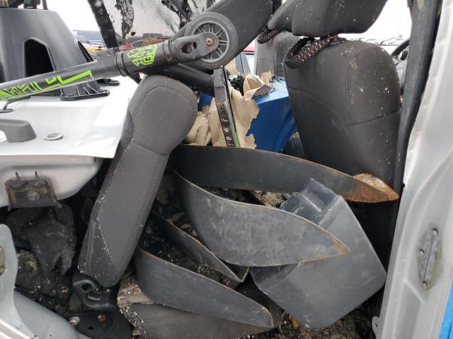 1C4BJWEG2CL158129 - 2012 JEEP WRANGLER U SAHARA WHITE photo 10