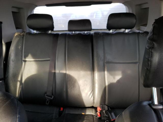 JTLZE4FE4FJ073723 - 2015 TOYOTA SCION XB Beyaz fotoğraf 10