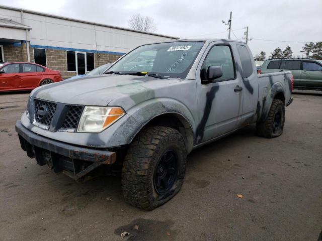 1N6AD06W87C450537 - 2007 NISSAN FRONTIER K GRAY photo 1