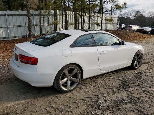 WAULFAFR5BA051723 - 2011 AUDI A5 PREMIUM PLUS WHITE photo 3