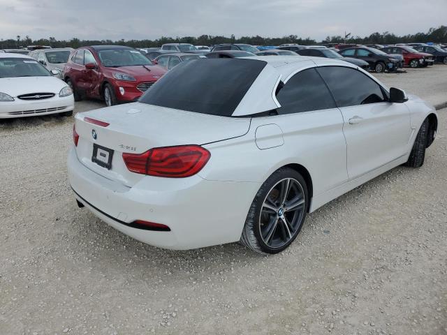 WBA4Z1C50KEE51309 - 2019 BMW 430I WHITE photo 3