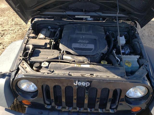 1C4BJWDG6CL240088 - 2012 JEEP WRANGLER U SPORT Schwarz Foto 11