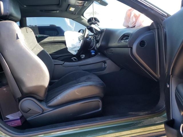 2C3CDZFJ0KH544975 - 2019 DODGE CHALLENGER R/T SCAT PACK GREEN photo 5