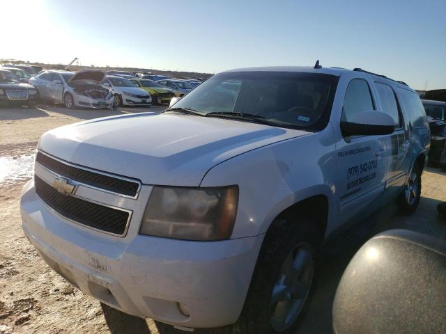 1GNSCJE01BR201751 - 2011 CHEVROLET SUBURBAN C1500 LT WHITE photo 1