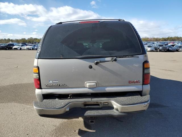 1GKFK66UX4J279530 - 2004 GMC YUKON XL DENALI SILVER photo 6