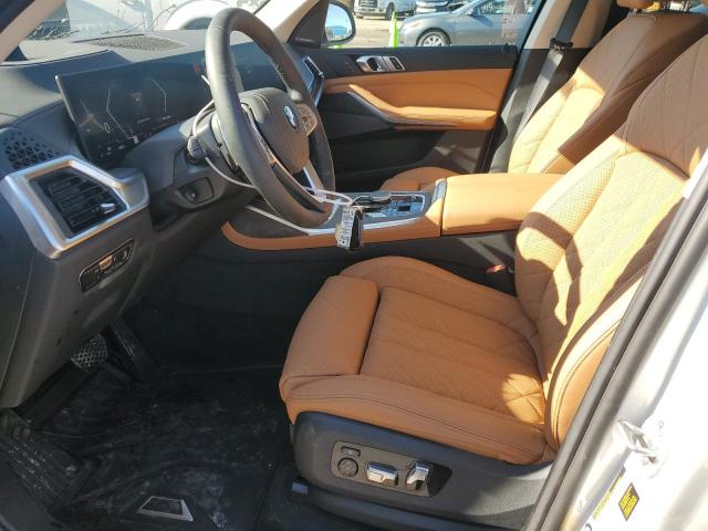5UX23EM06P9P98998 - 2023 BMW X7 XDRIVE40I WHITE photo 7