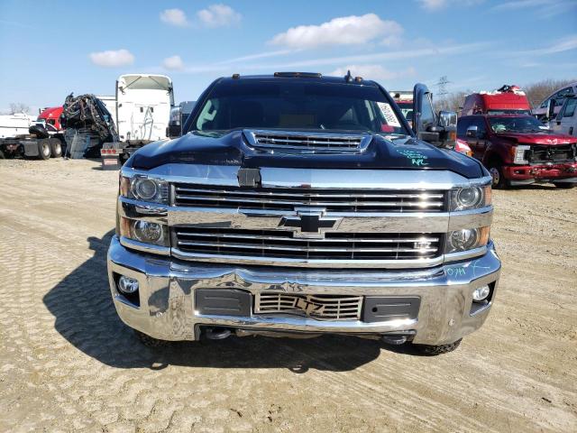 1GC4K0E84GF138934 - 2016 CHEVROLET SILVERADO K3500 LTZ BLACK photo 5