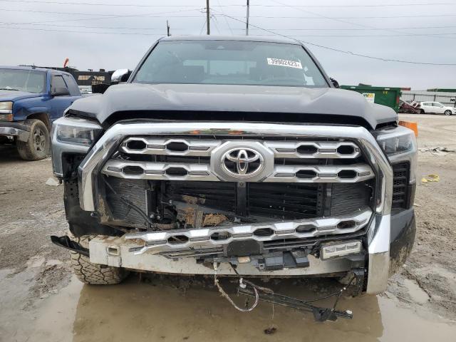 5TFMA5DB6PX064651 - 2023 TOYOTA TUNDRA CREWMAX PLATINUM Schwarz Foto 5