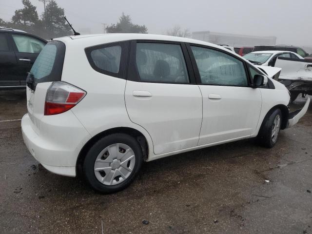 JHMGE8H36DC069193 - 2013 HONDA FIT WHITE photo 3