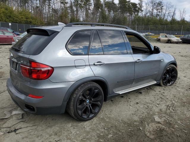 5UXZV8C50CL422978 - 2012 BMW X5 XDRIVE50I GRAY photo 3