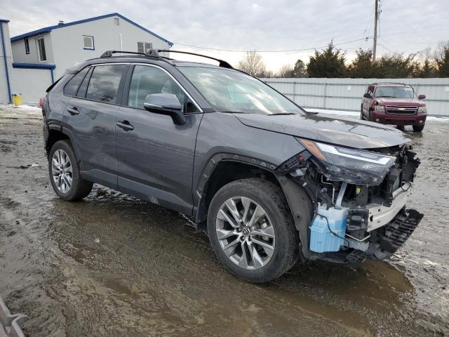 2T3A1RFV5NC318466 - 2022 TOYOTA RAV4 XLE PREMIUM GRAY photo 4