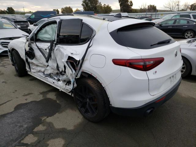 ZASPAKBN2K7C42340 - 2019 ALFA ROMEO STELVIO TI WHITE photo 2
