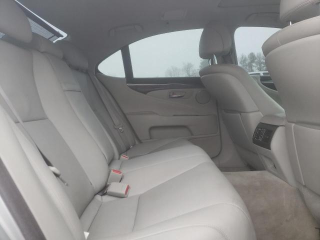 JTHCL46F395001701 - 2009 LEXUS LS 460 SILVER photo 10