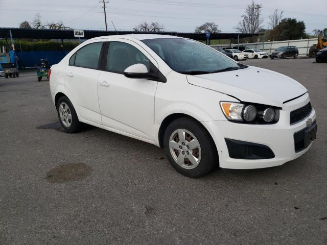 1G1JB5SG4D4185201 - 2013 CHEVROLET SONIC LS 白色 照片 4