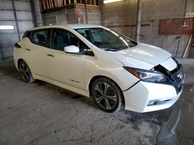 1N4AZ1CP3KC305640 - 2019 NISSAN LEAF S WHITE photo 4