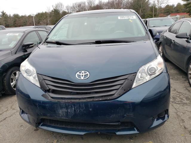 5TDKK3DCXBS083770 - 2011 TOYOTA SIENNA LE BLUE photo 5