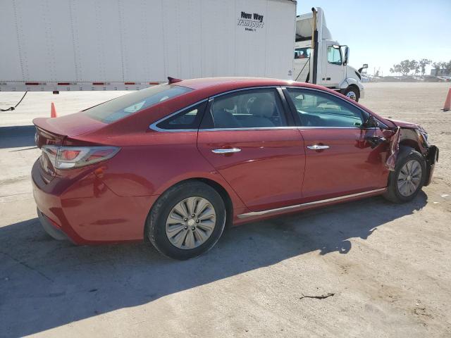 KMHE24L19GA013390 - 2016 HYUNDAI SONATA HYBRID RED photo 3