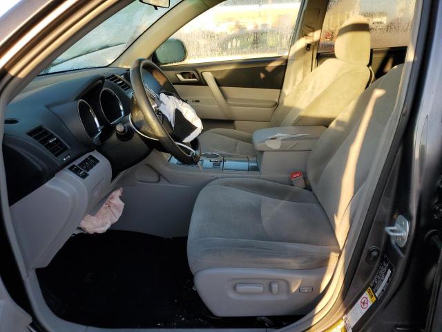 5TDBK3EH1DS200357 - 2013 TOYOTA HIGHLANDER BASE Сұр фото 7