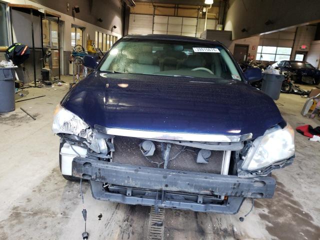 4T1BK36B18U288415 - 2008 TOYOTA AVALON XL BLUE photo 5