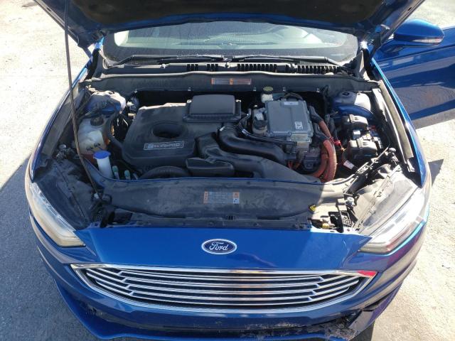 3FA6P0LU7HR296897 - 2017 FORD FUSION SE HYBRID BLUE photo 11