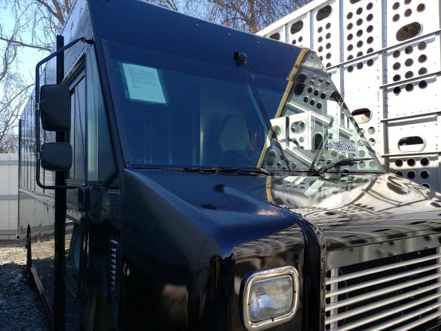 4UZAC2EA0LCMF2372 - 2020 FREIGHTLINER CHASSIS M LINE WALK-IN VAN BLACK photo 4