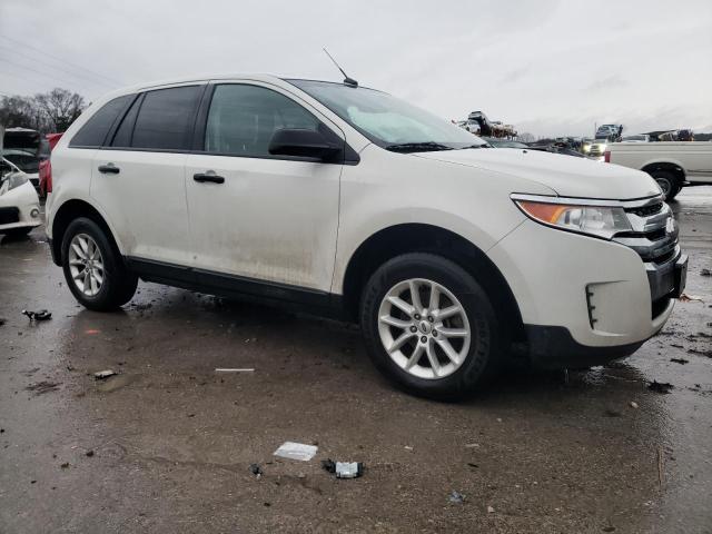 2FMDK3GC7DBE09609 - 2013 FORD EDGE SE WHITE photo 4