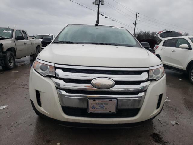 2FMDK3GC7DBE09609 - 2013 FORD EDGE SE WHITE photo 5