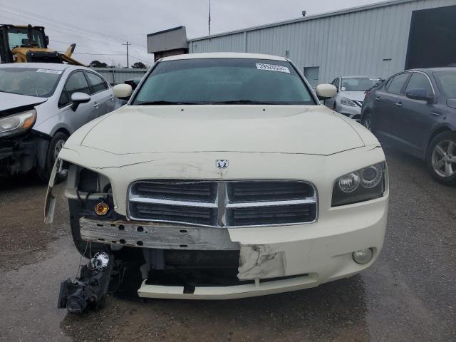 2B3CA8CT0AH308699 - 2010 DODGE CHARGER R/T CREAM photo 5