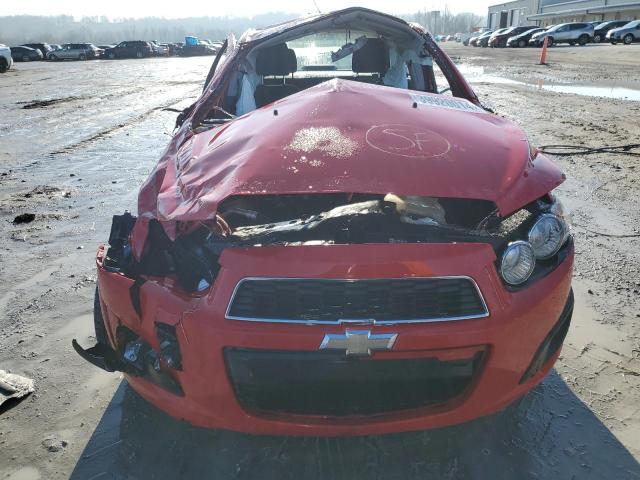 1G1JC5SH4F4136198 - 2015 CHEVROLET SONIC LT RED photo 5