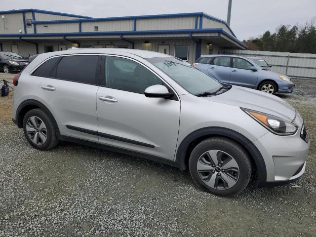 KNDCB3LC8J5210087 - 2018 KIA NIRO FE SILVER photo 4