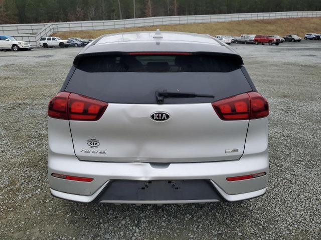 KNDCB3LC8J5210087 - 2018 KIA NIRO FE SILVER photo 6