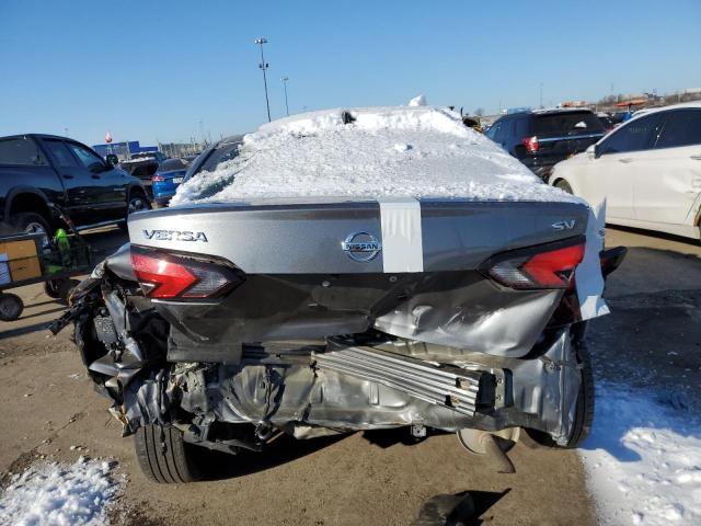 3N1CN8EV7ML841620 - 2021 NISSAN VERSA SV GRAY photo 6