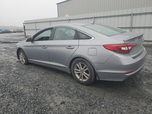 5NPE24AF2FH181124 - 2015 HYUNDAI SONATA SE GRAY photo 2