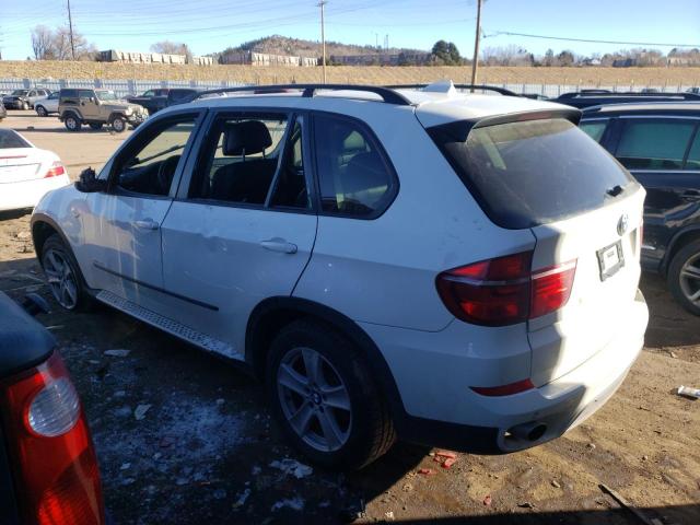 5UXZW0C52CL668901 - 2012 BMW X5 XDRIVE35D WHITE photo 2