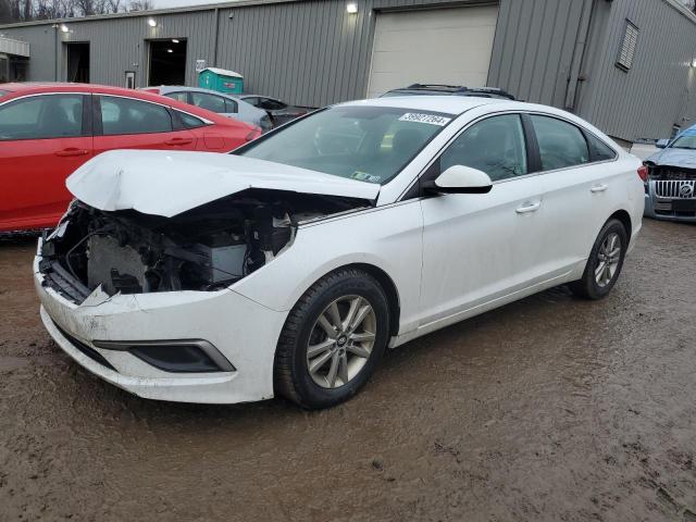 5NPE24AFXHH450313 - 2017 HYUNDAI SONATA SE WHITE photo 1