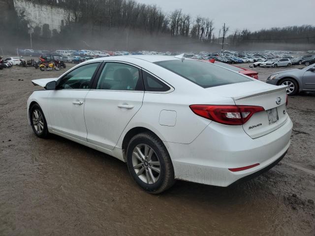 5NPE24AFXHH450313 - 2017 HYUNDAI SONATA SE WHITE photo 2